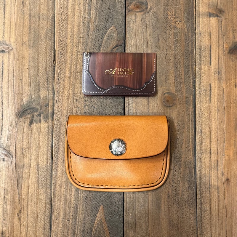 パイピング マルチケース | A LEATHER FACTORY