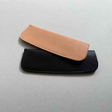 [KOSTKAMM]  Vegetable Tanned Leather case  / 60 H / 17 E