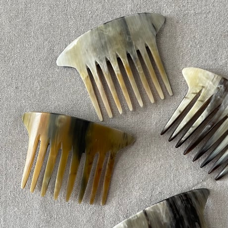 [kostkamm] Horn Decorative Comb  / 12x8 cm  / 9434