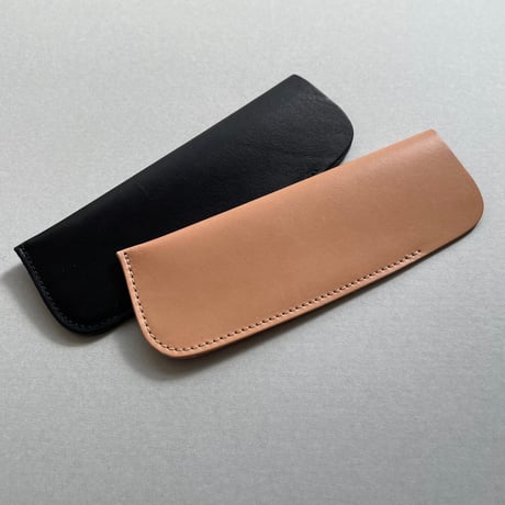 [KOSTKAMM]  Vegetable Tanned Leather case  / 60 H / 17 E