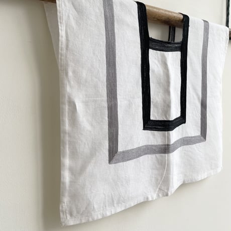 [pips] Linen Hupil Short / square