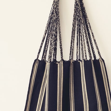 [pips]  Cotton Handwoven Hammock Bag  / Black x Beige