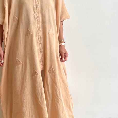 [ pips ] / plainly  woven cotton  yalalag hupil round neck
