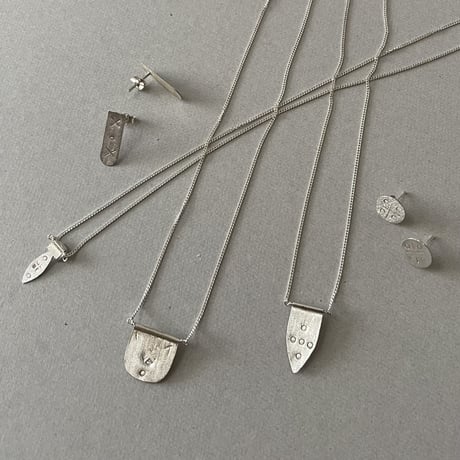 [ishi jewelry]  gonul collection / silver earrings