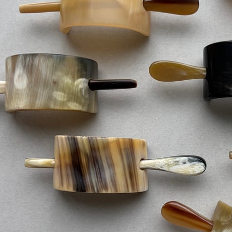 [KOSTKAMM]  Horn Hair Clip with Stick / 9437