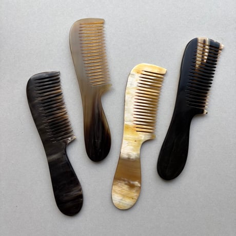 [KOSTKAMM]  Horn Comb with Handle / Wide / 17.5cm / 60H