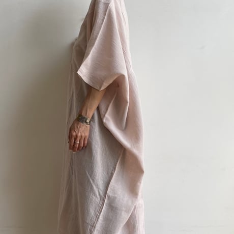 [ pips ] / plainly woven  cotton huipil /  Pink