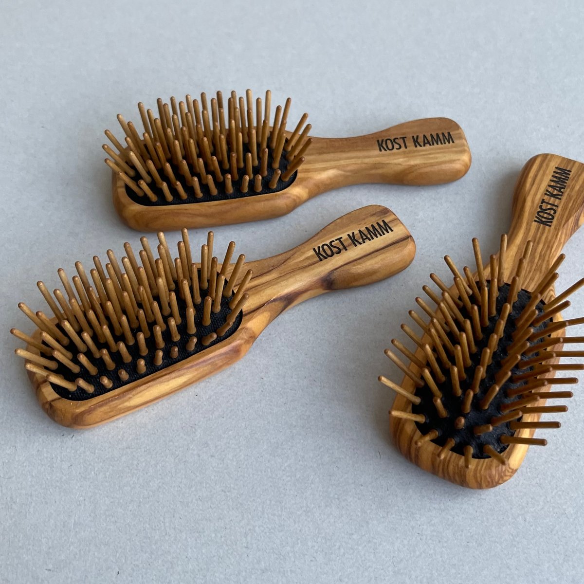 KOSTKAMM] Olive Wood Mini Hair Brush / 11.5cm