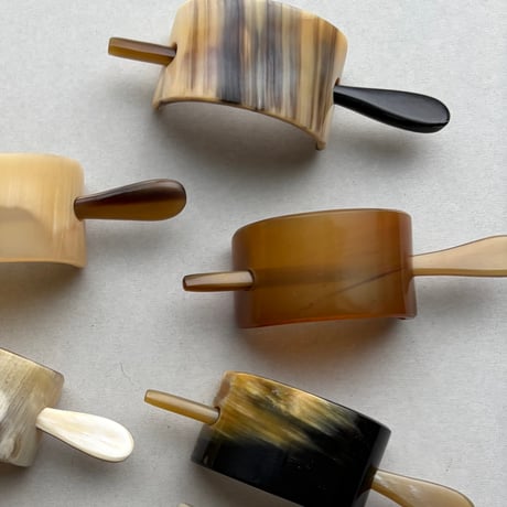 [KOSTKAMM]  Horn Hair Clip with Stick / 9437