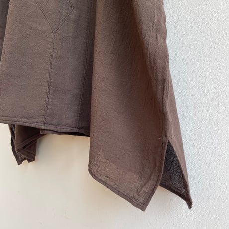[ pips ] / plainly woven  cotton huipil /  Brown