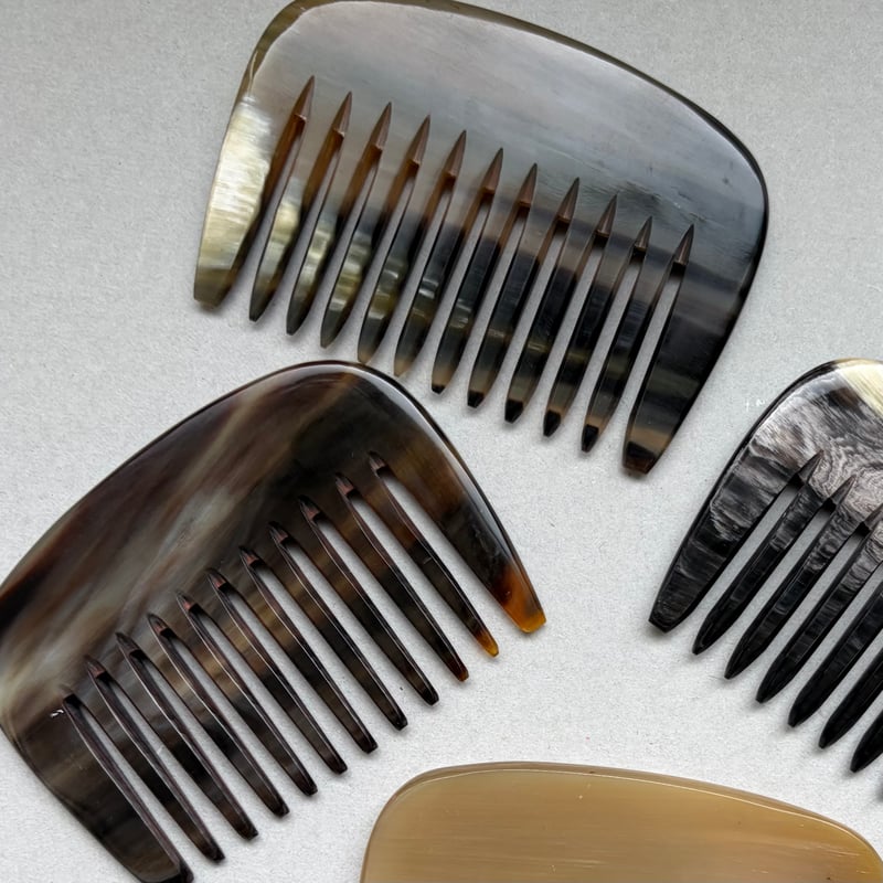 KOSTKAMM] Horn Comb / Wide / 10 cm / 110 H |