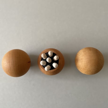 [KOSTKAMM]  Wooden Face massage ball