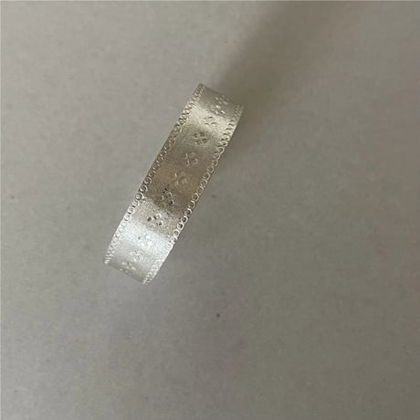 [ishi jewelry]  gonul collection / middle /  silver bangle