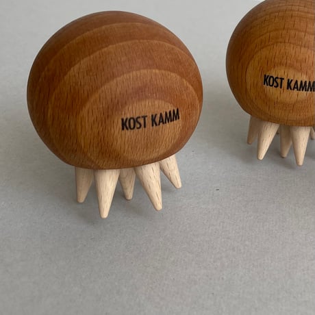 [KOSTKAMM]  Wooden Face Pointed massage ball