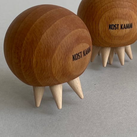 [KOSTKAMM]  Wooden Face Pointed massage ball