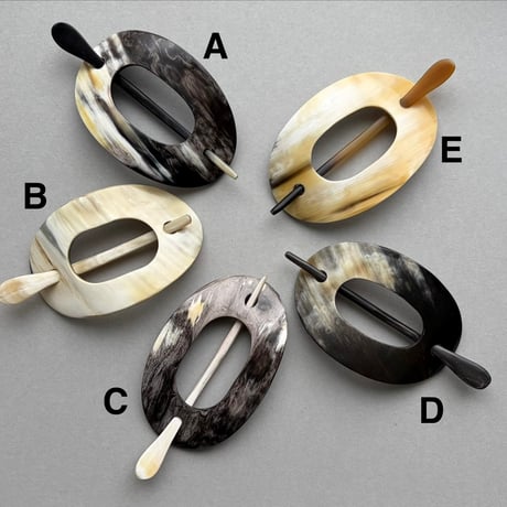 [KOSTKAMM]  Horn Hair Clip with Stick / 9436