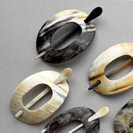 [KOSTKAMM]  Horn Hair Clip with Stick / 9436