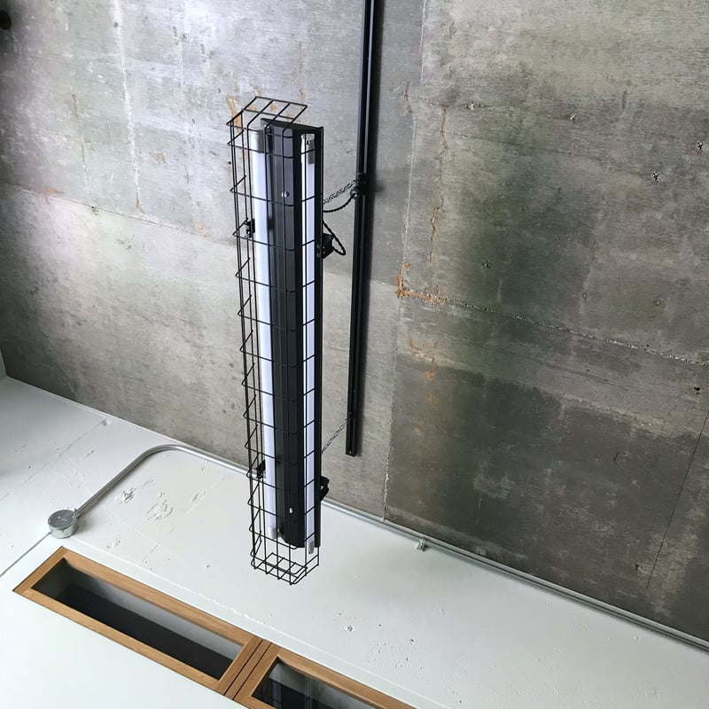 B-2LG01】ダクトレール用 2灯 LEDライト 逆富士 ガード付き つや消し