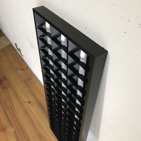 天井直付け　３灯照明器具　ルーバー付き　つや消し黑　※要電気工事