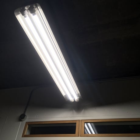 【S-2L40K】２灯  笠付き　 LEDライト　 ステンレス