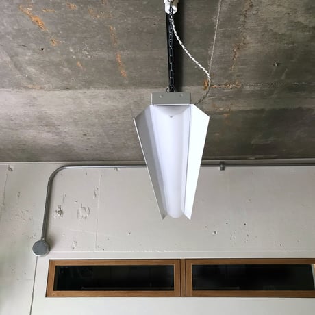 【W-LS-CC】 人感（熱）センサー調光　ダクトレール用　一体型LEDライト　笠付き  ホワイト