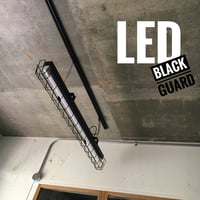 【B-1LG02】ダクトレール用1灯LEDライト  つや消しブラック　笠なし ガード付き