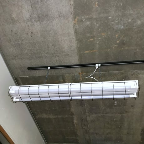 【W-2LWG】 ダクトレール用1灯LEDライト　ホワイト　アイアンワイヤーガード　  照明器具