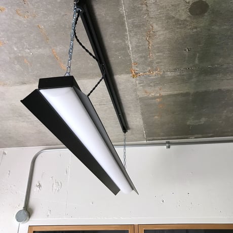 【B-2LS】 ダクトレール用　一体型LEDライト　笠付き  つや消しブラック