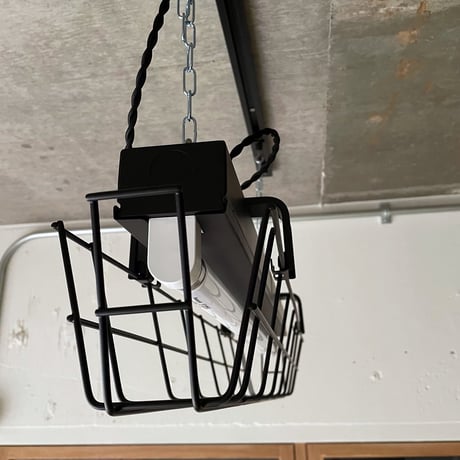 【B-1KG16】配線ダクトレール用1灯　Hf蛍光灯器具   ガード付き つや消し黒