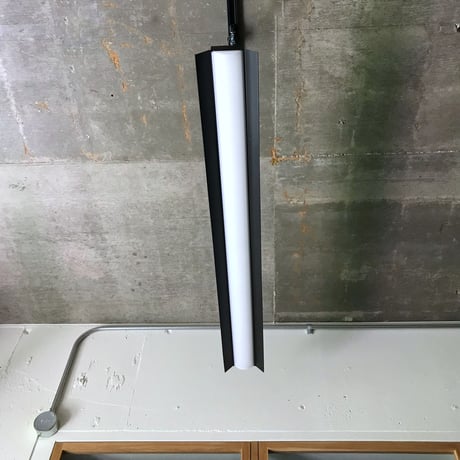 【B-2LS】 ダクトレール用　一体型LEDライト　笠付き  つや消しブラック