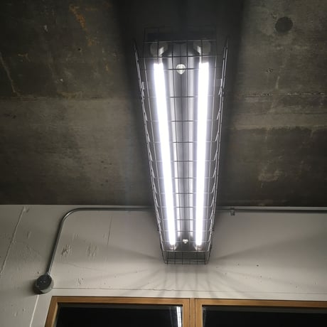 【B-2LWG】配線ダクトレール用 ２灯 LEDライト 笠、 ガード付き　つや消しブラック 照明器具