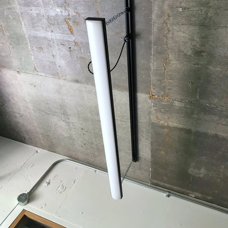 (2台セット)20年製中古【B-LB】配線ダクト用   LEDライト　つや消し黒　※ライトバーに傷、汚れがあり