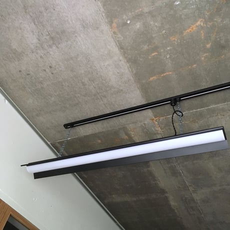 2台セット【B-LS-T】 2台セット ダクトレール用　一体型LEDライト　笠付き  つや消しブラック