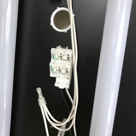 天井直付け　３灯照明器具　ルーバー付き　つや消し黑　※要電気工事