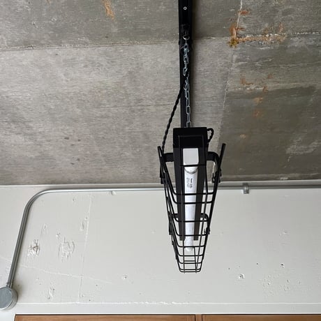 【B-1KG16】配線ダクトレール用1灯　Hf蛍光灯器具   ガード付き つや消し黒