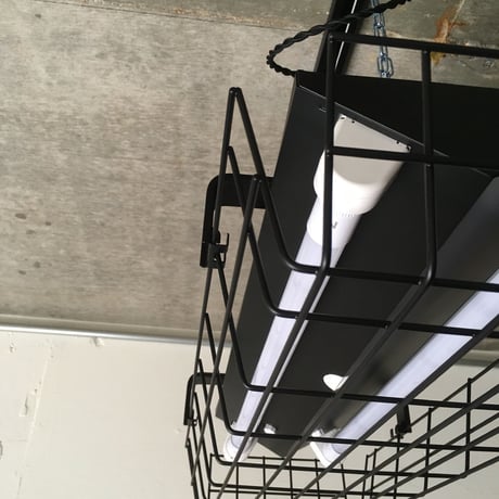 【B-2L20GW】配線ダクトレール用 2灯LED ライト つや消し黒 　ガード付き 照明器具