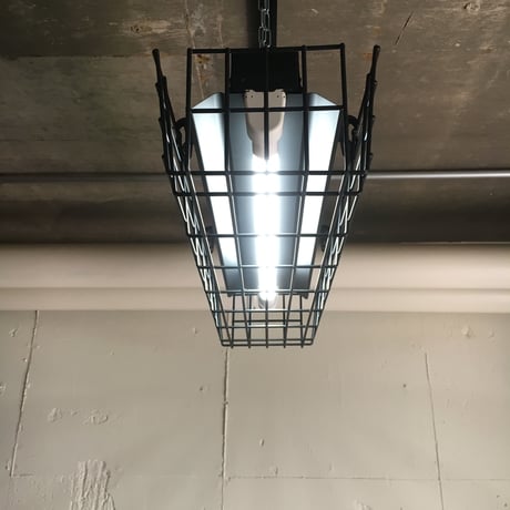 【B-1LG20K】1灯　LED蛍光灯　ガード付き つや消しブラック　ダクトレール用　照明器具