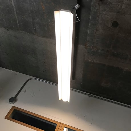 【W-LS-CC】 人感（熱）センサー調光　ダクトレール用　一体型LEDライト　笠付き  ホワイト