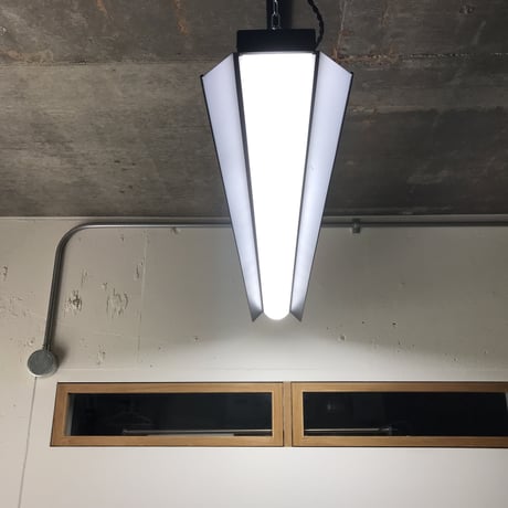 【B-2LS】 ダクトレール用　一体型LEDライト　笠付き  つや消しブラック