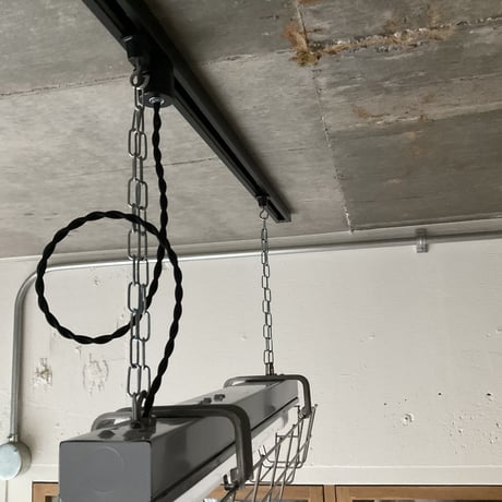 【GR-P1LSG-20】L型ピンLEDライト　ダクトレール用  1灯  半つやグレー　ステンレスガード