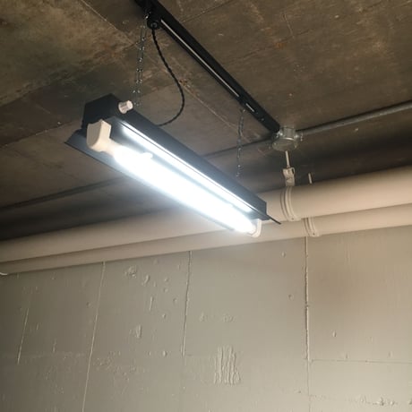 【B-1L20K】1灯　LED蛍光灯　つや消しブラック　ダクトレール用　照明器具