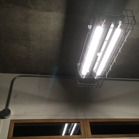 【B-2L20GW】配線ダクトレール用 2灯LED ライト つや消し黒 　ガード付き 照明器具