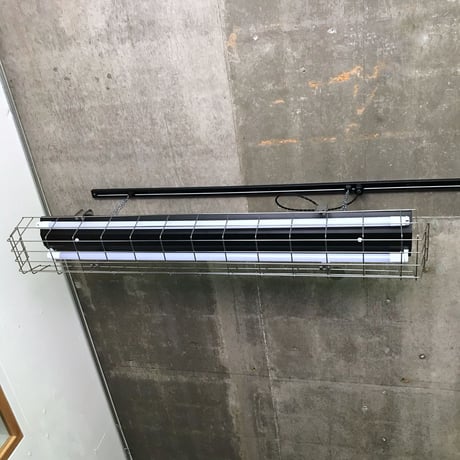 【B-2LSG01】ダクトレール用 ２灯 LEDライト 逆富士　ステンレスガード　つや消しブラック  照明器具