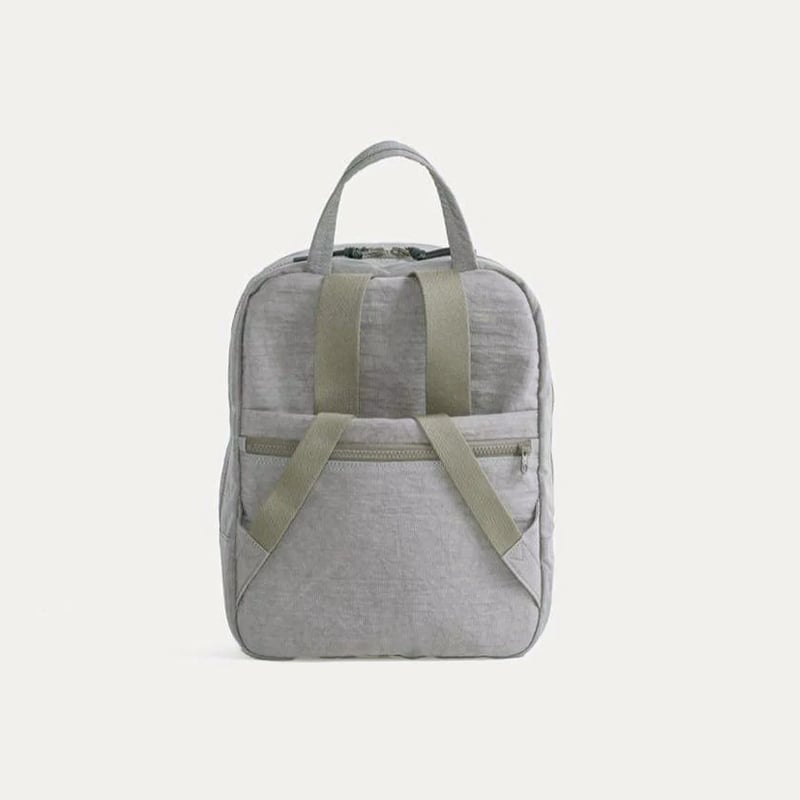 【ぼっこ様NIZYUKANO FUKUI SIWA M リュック ナイロン NIZYU KANO/FUKUI SIWA ナイロンリュック M -背負いながら出し入れ