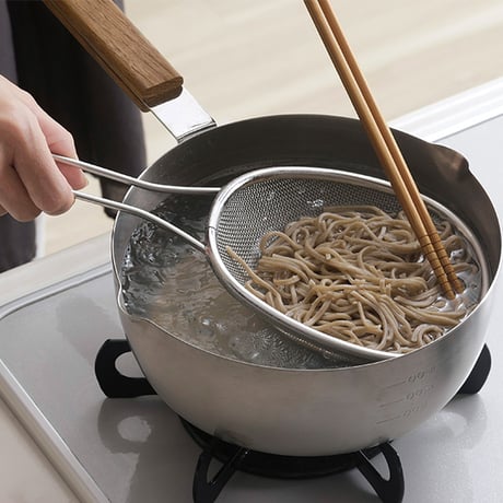 オーバルすくいザル（家事問屋）