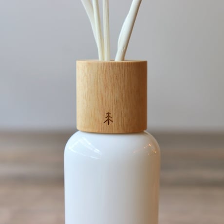 フォレストアロマ ウッドディフューザー（KUSU HANDMADE）