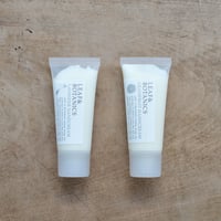 松山油脂 / LEAF&BOTANICS ハンドクリーム・ミニサイズ