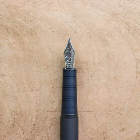 Aluminium pen・万年筆（Kakimori）