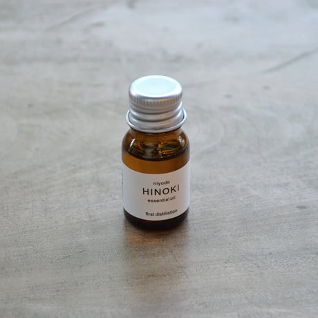 ヒノキ エッセンシャルオイル 10ml（tretre）