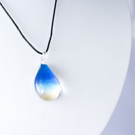 【夏限定】Star Sand Beach ＜海の謌 umi no uta  GLASS JEWELRY＞ [UPMW-2-002]